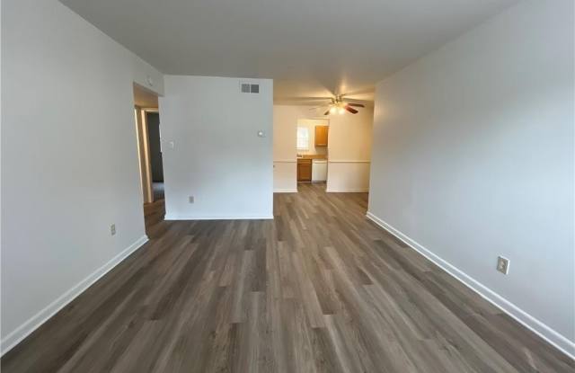 2770 Acorn Cove Gallery 2