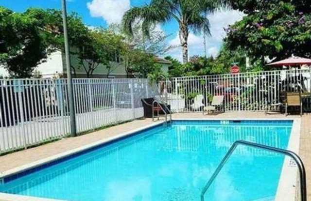5130 NW 30th Ter, Fort Lauderdale, FL 33309 photos photos
