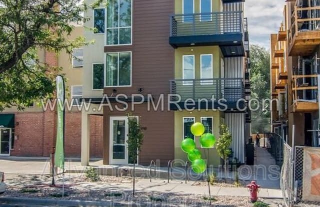 840 S 200 W - 840 200 West, Salt Lake City, UT 84101