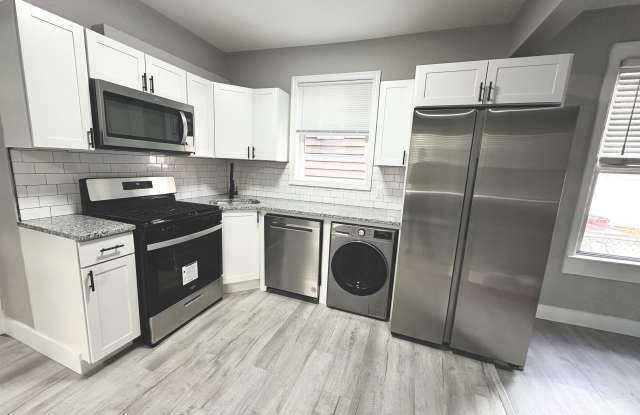 96 WEST 3RD ST - 96 West 3rd Street, Bayonne, NJ 07002