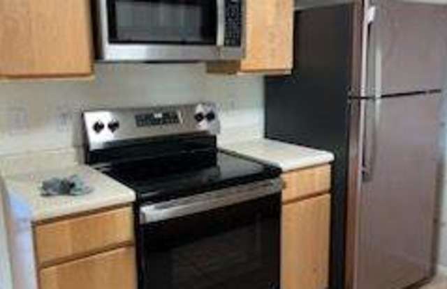 6704 Los Trechos Court Northeast Gallery 4