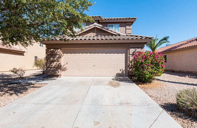 LOVELY 4 BED 3 BATH HOME IN SAN TAN VALLEY - 31569 North Sundown Drive, San Tan Valley, AZ 85143