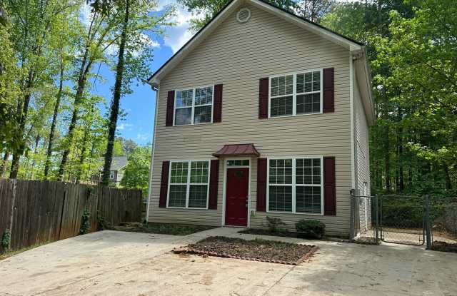 3/2 near Lake Lanier in Forsyth County photos photos