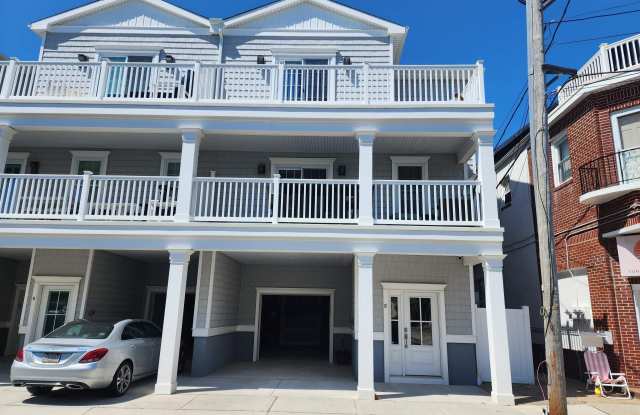 7801 Atlantic Ave photos photos