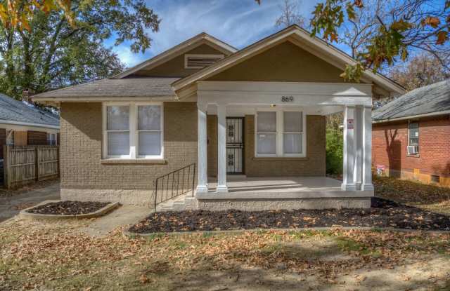 Beautifully renovated, open concept 3/2! photos photos