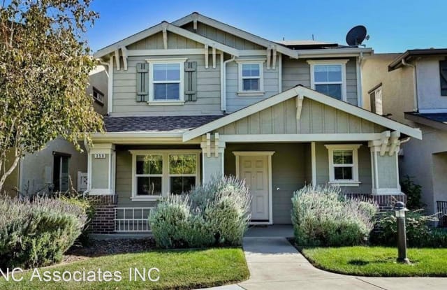 350 Turnstone Cir - 350 Turnstone Circle, Pittsburg, CA 94565