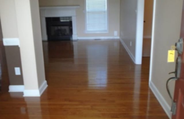 Available NOW, Will go Quickly! Spacious Property in Jack Britt School District! Gallery 3