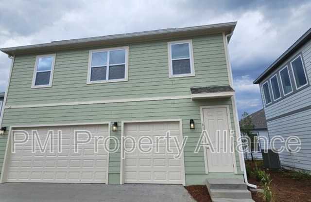 3151 Voyager Ave photos photos