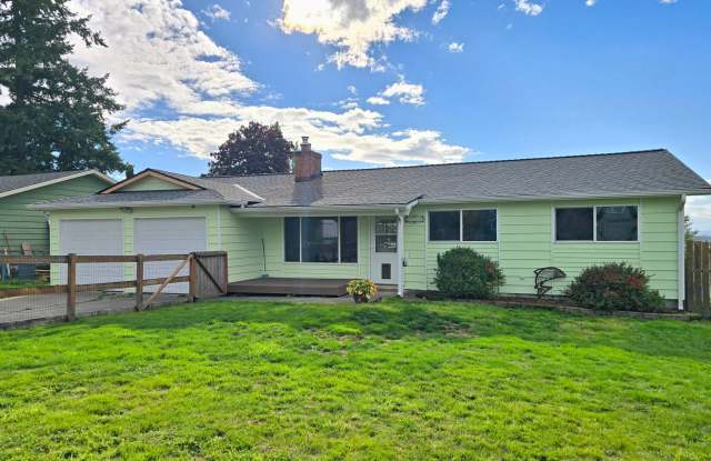 3 Bedroom Home in Marysville - 1/2 off 1st Months Rent! - 5704 61st Drive Northeast, Marysville, WA 98270