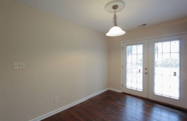 341 Pineland Road Southwest Gallery 4