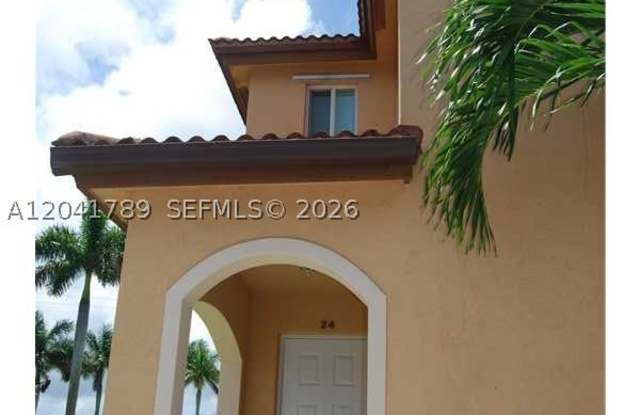 12080 SW 268th St photos photos