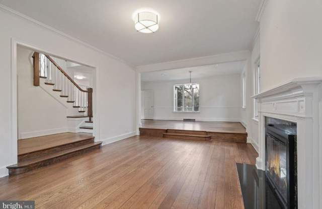 2607 31ST STREET NW Gallery 2