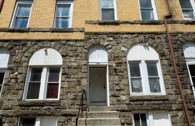 Apartment Units in Barclay, Baltimore, MD! Gallery 2