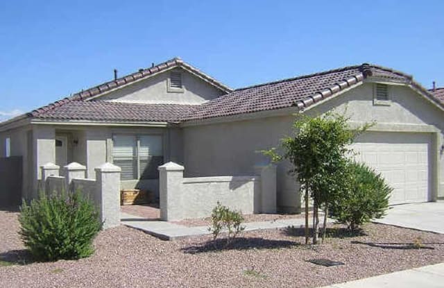 1102 E GWEN Street - 1102 East Gwen Street, Phoenix, AZ 85042