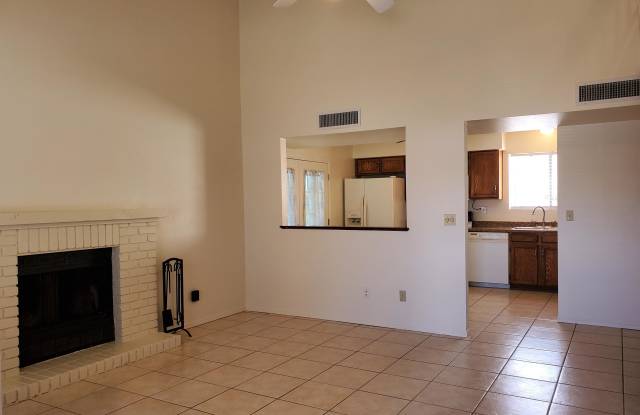8031 N Tackroom Lane, Gallery 4