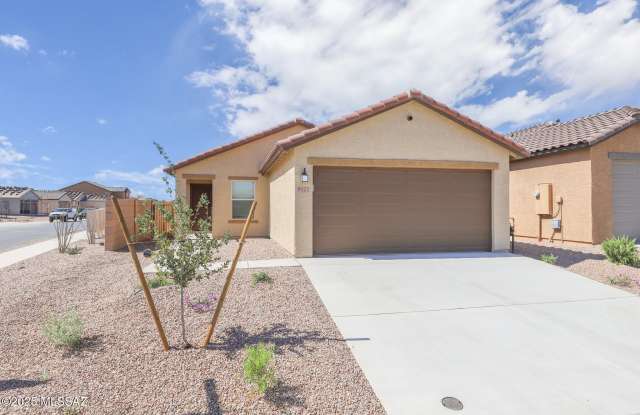 9122 E Red Bluff Court photos photos
