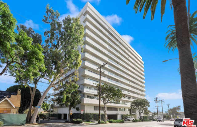 838 N Doheny Dr unit: 906 photos photos