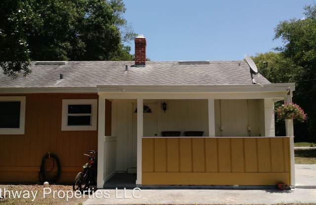 1804 S Cedar Ave Gallery 2