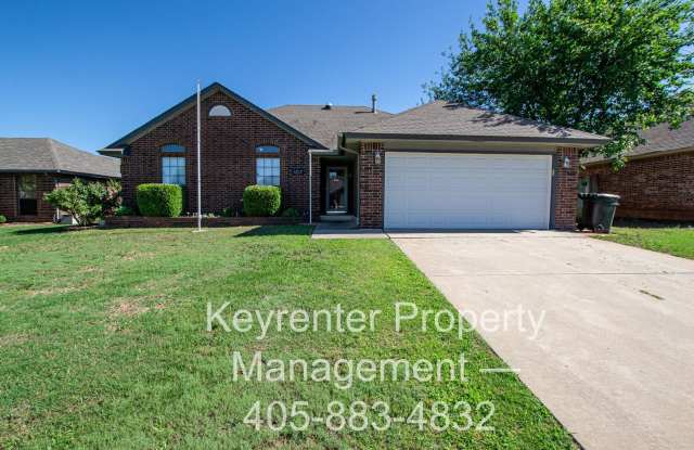 Charming 3-Bedroom Rental Home in Springwood Estates: Ideal Blend of Comfort, Convenience, and Community! photos photos