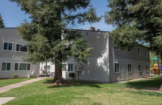 Heritage Plaza I & II Gallery 2