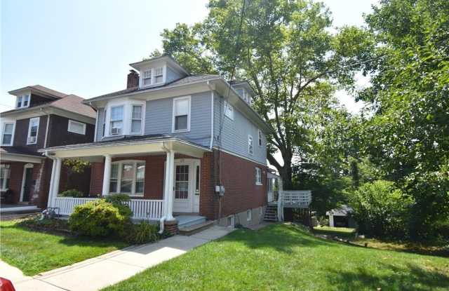 624 Chestnut Terrace photos photos