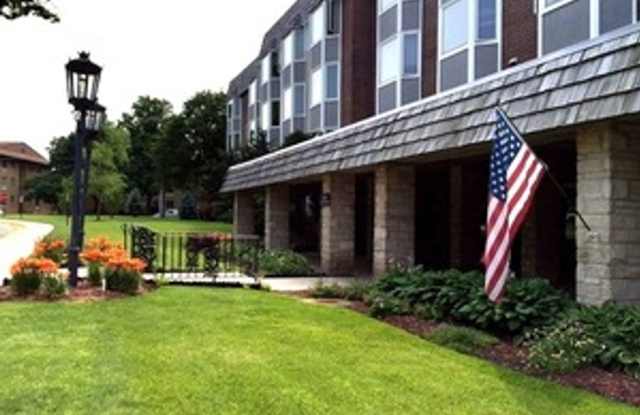 Beautiful Park Ridge - 201 Thames Parkway, Park Ridge, IL 60068