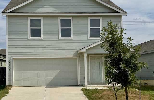 14531 GREENFIELD ML Gallery 2
