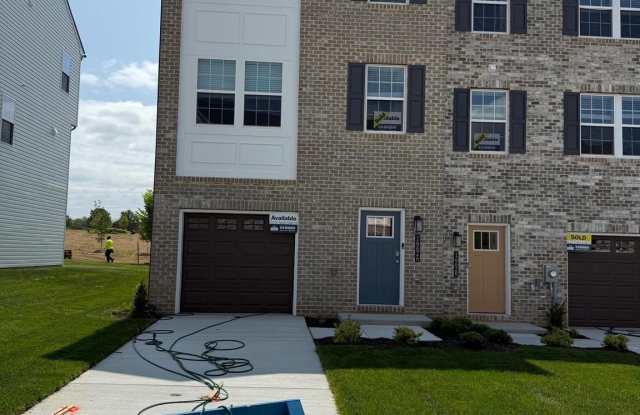 16626 GREEN GLADE DR photos photos