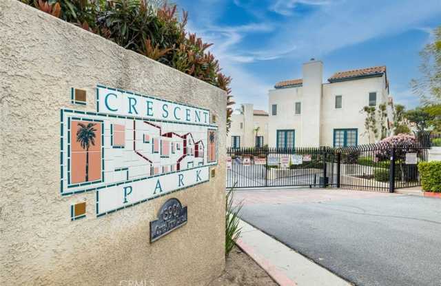 13901 Olive View Lane - 13901 Olive View Lane, Los Angeles, CA 91342