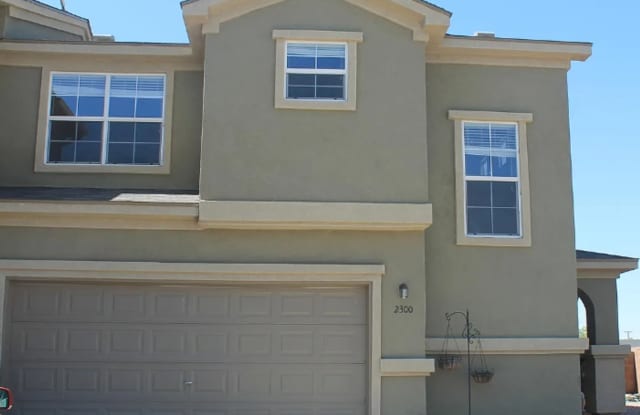 3BR 2.5BA Home w/ Refrigerated Air near UNM (OPEN HOUSE 7/16 4:45) photos photos