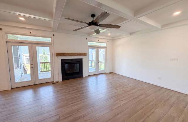 6814 Cove Creek Ct Gallery 4