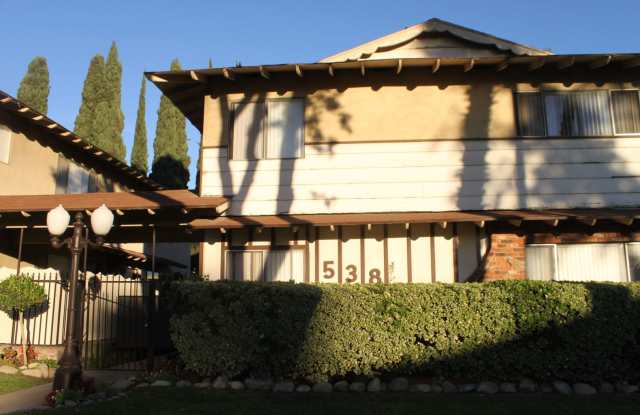 Silverwood Apartments (538,550,562) photos photos