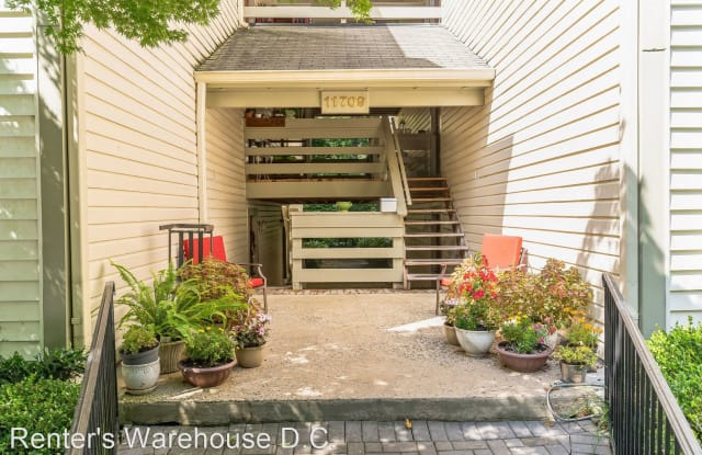 11709 Karbon Hill Court Unit G - 11709 Karbon Hill Court, Reston, VA 20191
