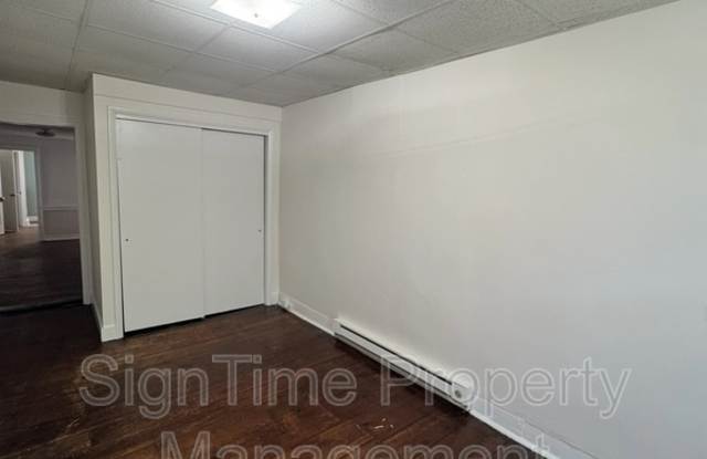 54 East Franklin Street Gallery 3