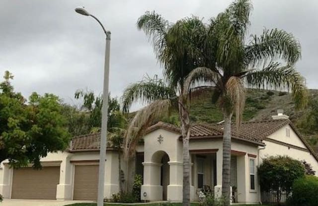 4894 Via Camino - 4894 Via Camino, Thousand Oaks, CA 91320
