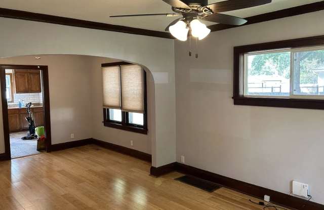 3900 25th Avenue South Gallery 3