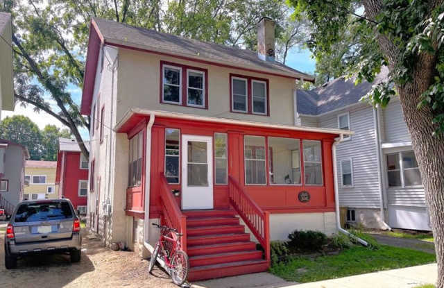 1325 Milton St (5 BR+) - Tallard Apartments Gallery 1