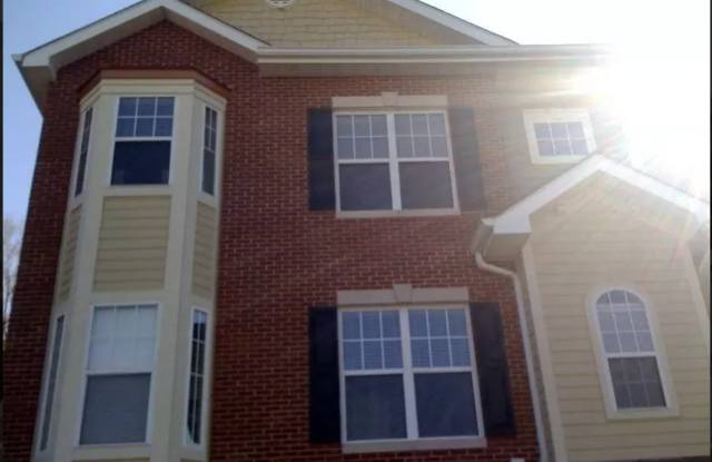 2602 Mcknight Crossing Court - 2602 Mcknight Crossing Court, Rock Hill, MO 63124