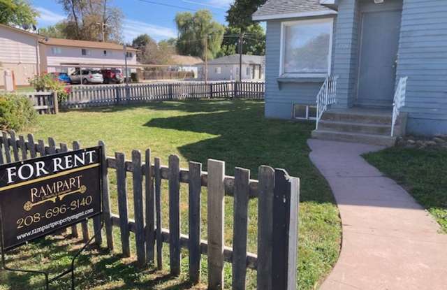 Coming Soon !2 bedroom, one bath home in Caldwell photos photos