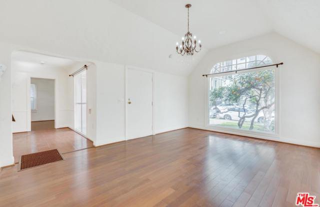 3847 DUNN Drive Gallery 4