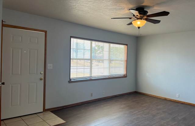 3 Bedroom 1 Bathroom House Gallery 3