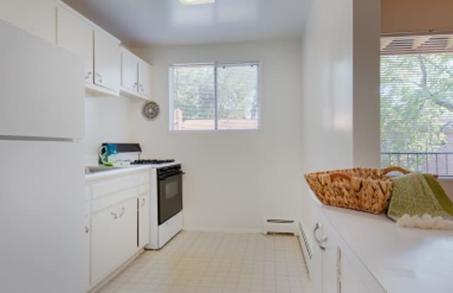 Layton Hall Apartments photos photos