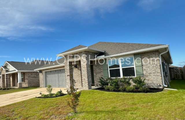 PATRIOT RIDGE 4/2 AVAILABLE IN MAY - 4653 Honor Guard Way, Okaloosa County, FL 32539