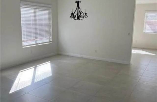 32987 Bonita Mesa Street Gallery 2