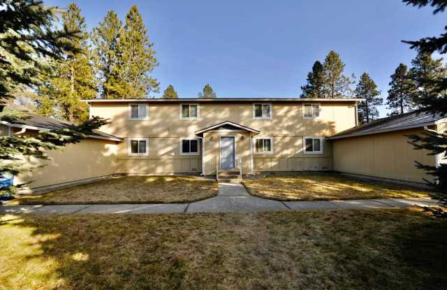 2 bed 1 bath apartment (4plex building) photos photos 2 bed 1 bath apartment (4plex building) photos photos