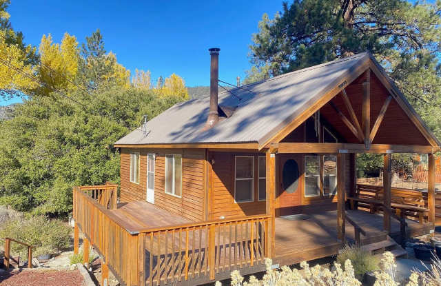 Move-In Ready 2-Bedroom Cabin-Style Home with Deck, Knotty Pine  HOA Included in Pine Mountain Club photos photos
