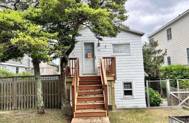 63 Bungalow Walk photos photos