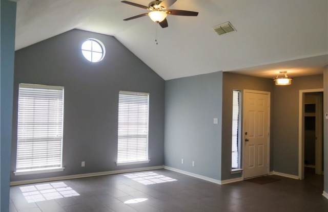 2951 Lakeview West Dr Gallery 3