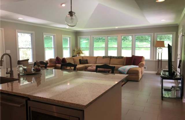 4845 Kendall Court Gallery 4