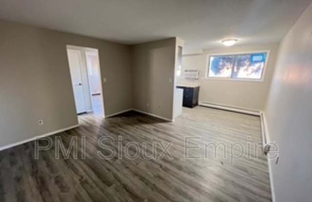 440 S. Western Gallery 1